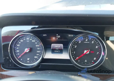 2017 Mercedes-Benz E 300 4Matic из США, поврежденный, VIN WDDZF4KB8HA043847